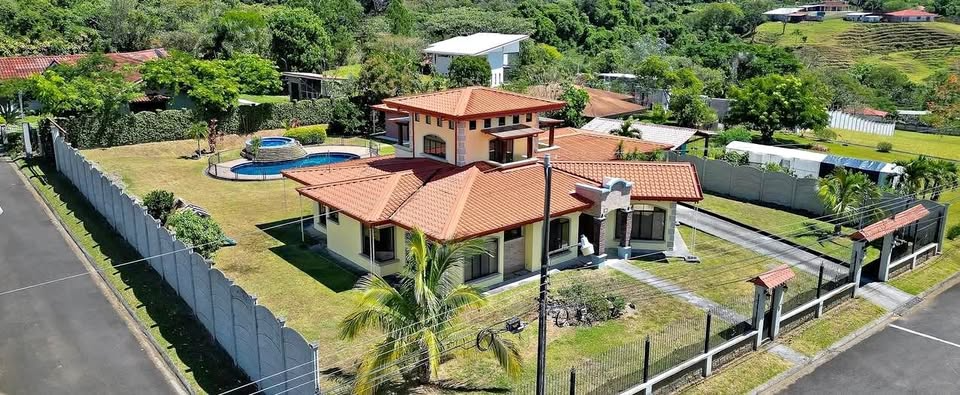 Casa Campestre Grecia